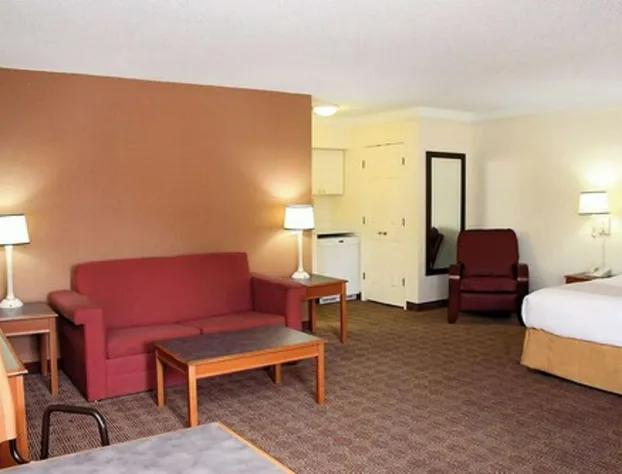 Econo Lodge hotel detail image 3