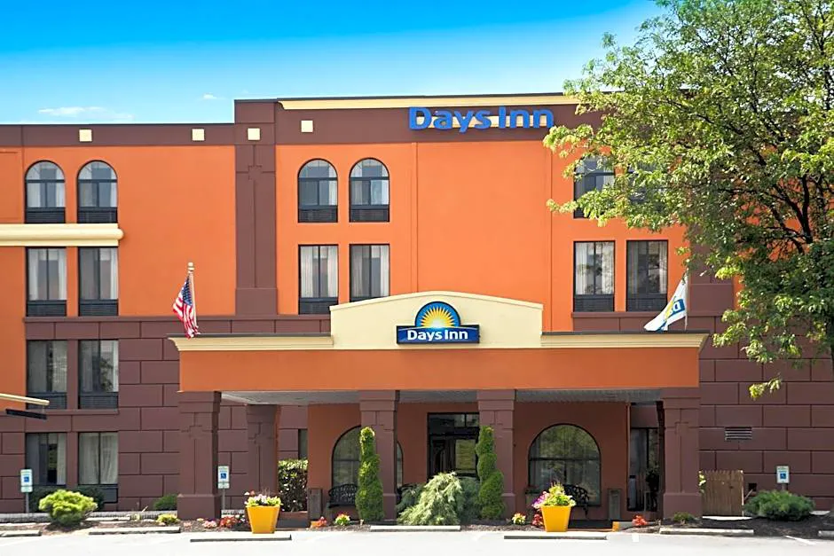 Days Inn by Wyndham Reading Wyomissing hotel hero