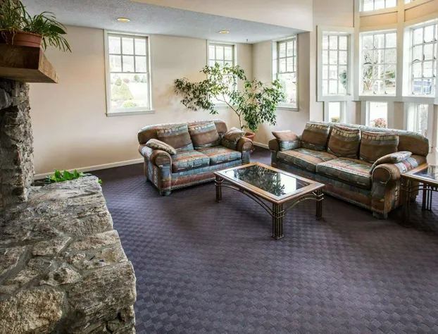 Rodeway Inn & Suites Cherokee On the River hotel detail image 3