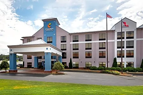 Comfort Inn & Suites Carrollton hotel hero