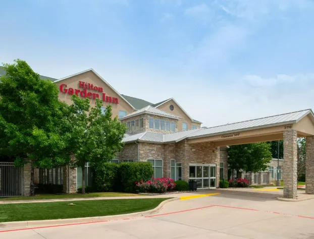 Hilton Garden Inn Denton hotel detail image 1