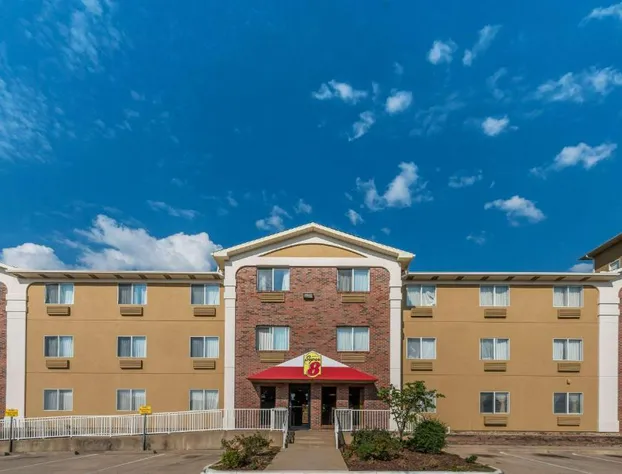 Super 8 by Wyndham Denton hotel detail image 1