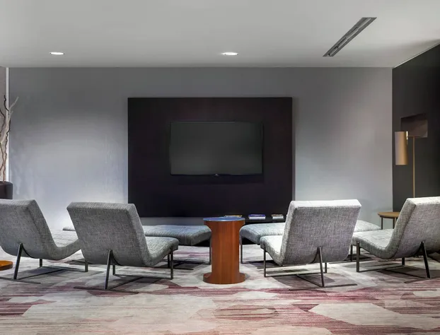 Courtyard Marriott Denton hotel detail image 3