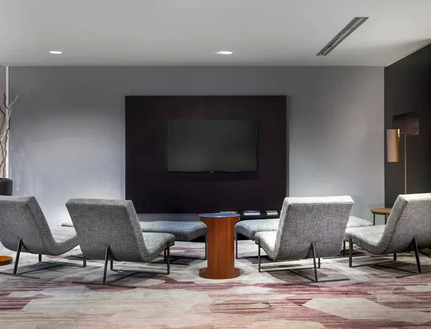 Courtyard Marriott Denton hotel detail image 4