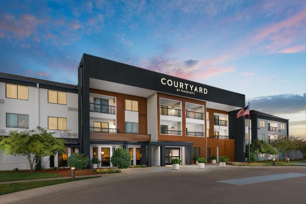 Courtyard By Marriott Dallas - Lewisville hotel hero