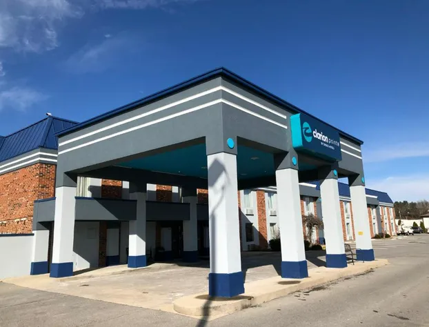 Clarion Pointe Beckley hotel detail image 1