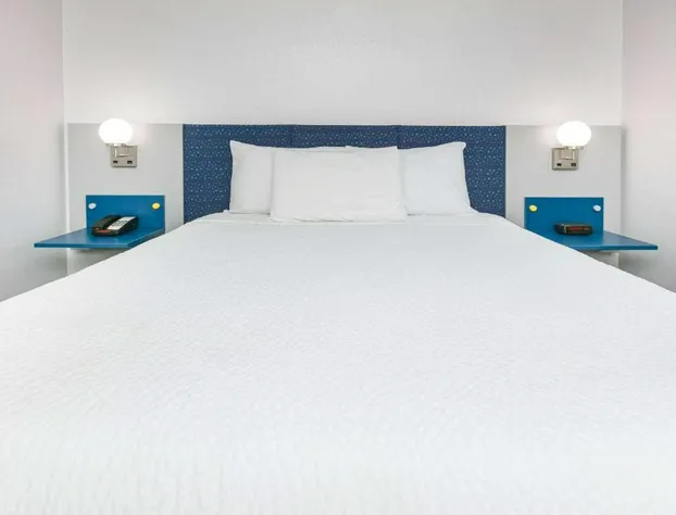 Microtel Inn by Wyndham Beckley hotel detail image 2