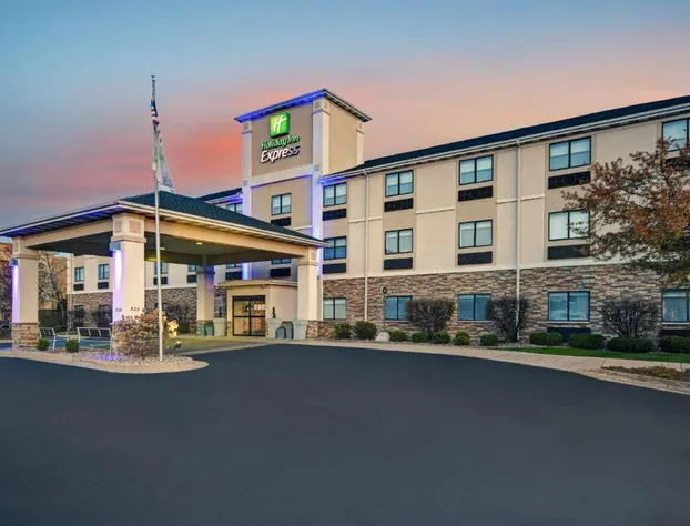 Holiday Inn Express Marshall by IHG hotel detail image 2