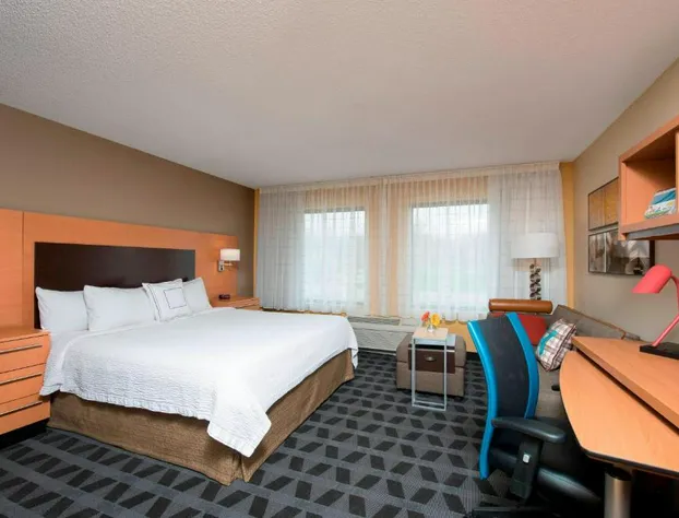 TownePlace Suites by Marriott Kalamazoo hotel detail image 1