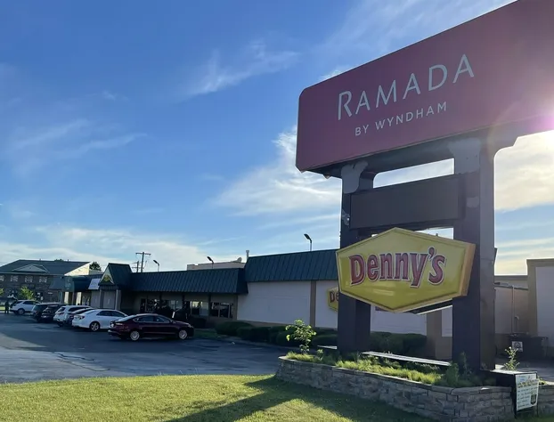 Ramada by Wyndham Rome / Verona hotel detail image 2