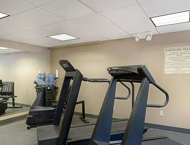 Quality Inn & Suites Worcester hotel detail image 4