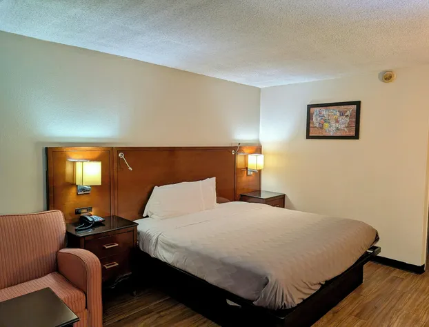 Travelodge by Wyndham Forsyth hotel detail image 4