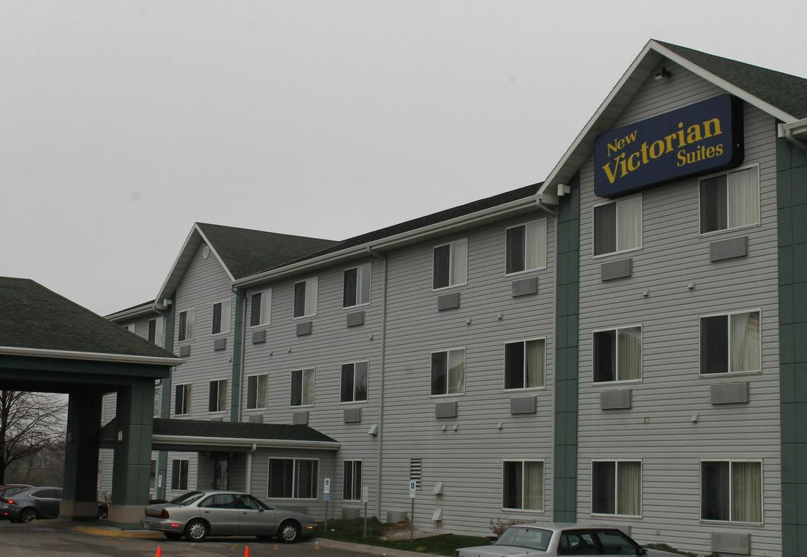 New Victorian Suites hotel hero