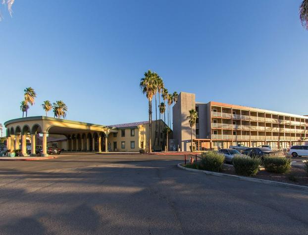 Hotel Tucson City Center Ascend Hotel Collection hotel detail image 1