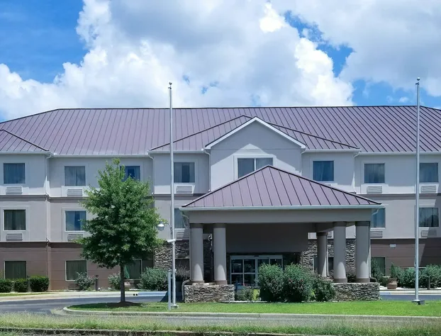 Comfort Suites Montgomery East Monticello Dr. hotel detail image 1