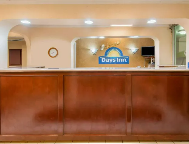 Days Inn by Wyndham Shorter hotel detail image 2