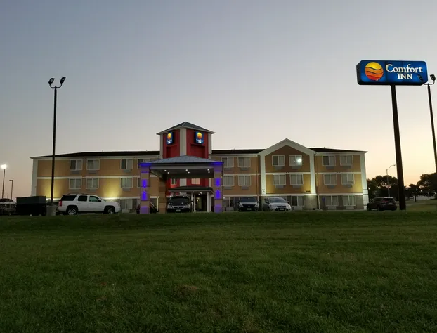 Comfort Inn Lincoln I-80 hotel detail image 1