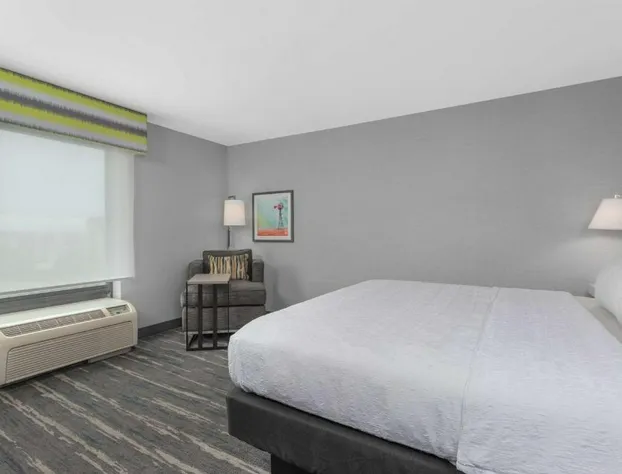 Hampton Inn & Suites Lincoln - Northeast I-80 hotel detail image 4