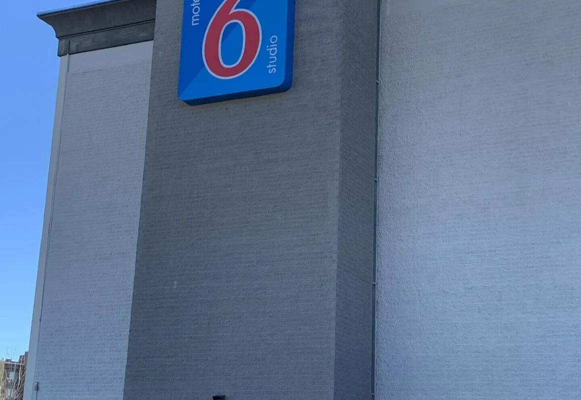 Studio 6 Lincoln, NE - Airport hotel hero