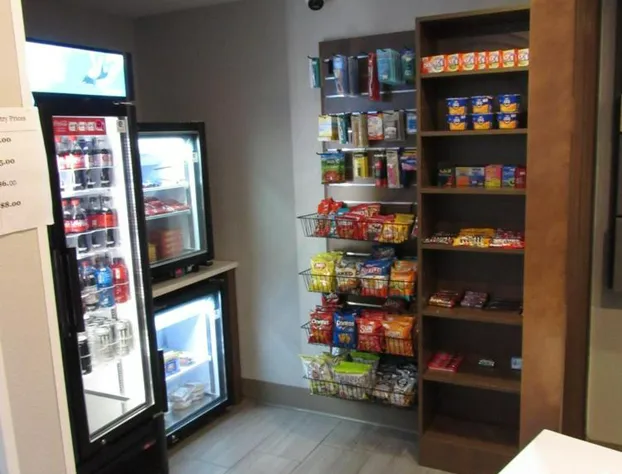 Holiday Inn Express & Suites South - Lincoln by IHG hotel detail image 2