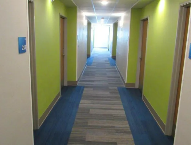 Holiday Inn Express & Suites South - Lincoln by IHG hotel detail image 2