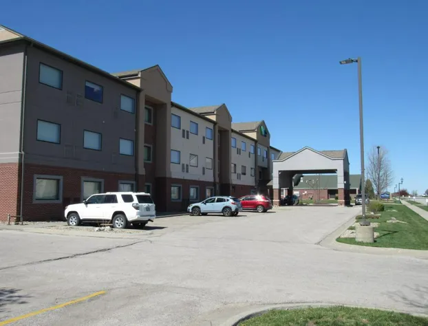 Holiday Inn Express & Suites South - Lincoln by IHG hotel detail image 1