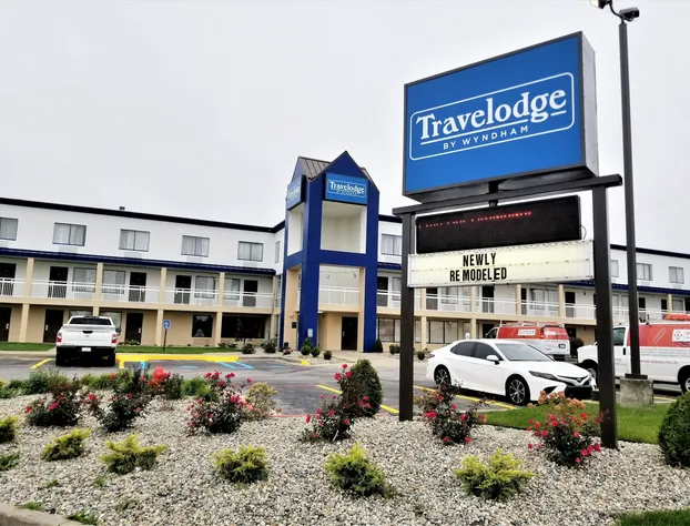 Travelodge by Wyndham Fort Wayne North hotel detail image 1
