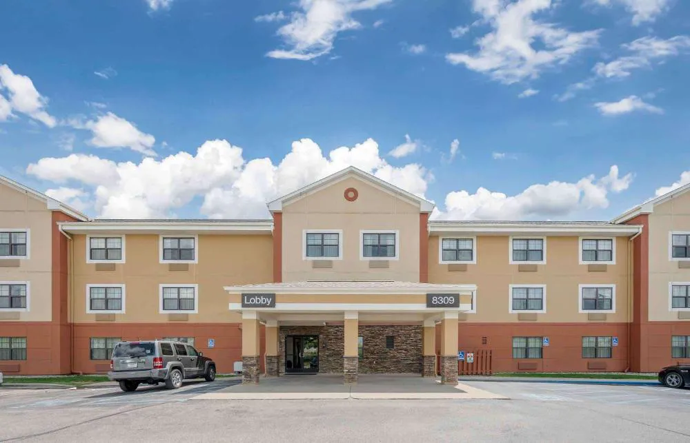 Extended Stay America Suites Fort Wayne South hotel hero