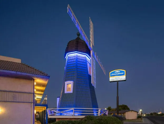 Howard Johnson by Wyndham Modesto Ceres hotel detail image 4