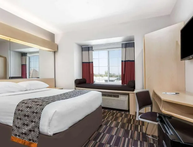 Microtel Inn & Suites by Wyndham Modesto Ceres hotel detail image 4