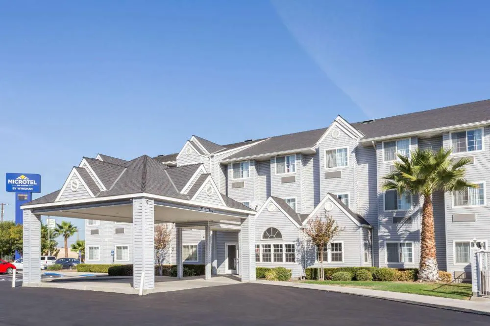 Microtel Inn & Suites by Wyndham Modesto Ceres hotel hero