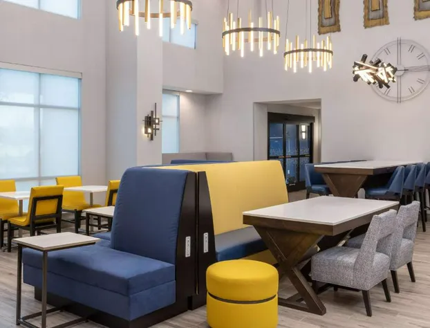 Hampton Inn & Suites Manteca hotel detail image 3