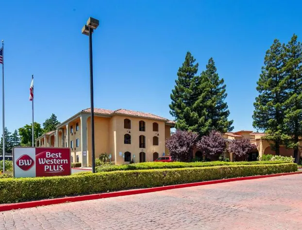 Best Western Plus Heritage Inn hotel detail image 1