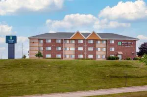 MainStay Suites Dubuque at Hwy 20 hotel detail image 1