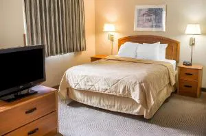 MainStay Suites Dubuque at Hwy 20 hotel detail image 4
