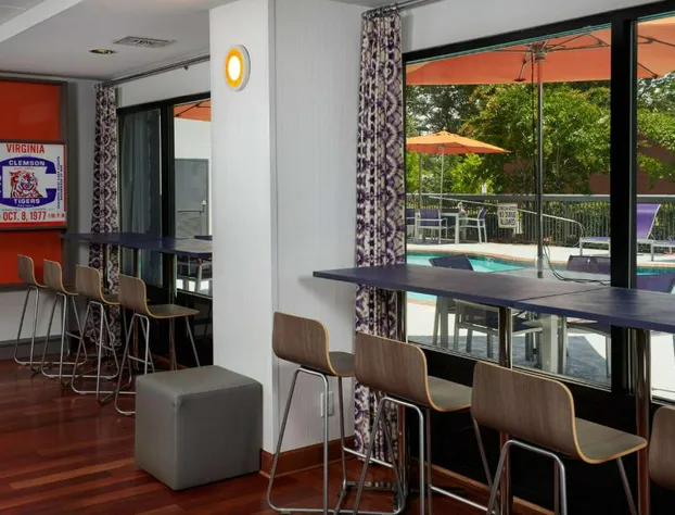 Hampton Inn Clemson-University Area hotel detail image 2