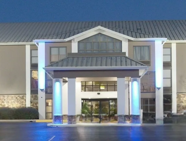 Holiday Inn Express Anderson by IHG hotel detail image 1