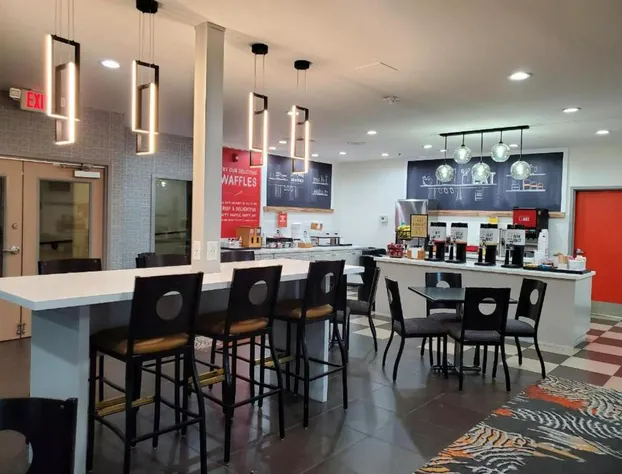 Hampton Inn Olathe hotel detail image 4