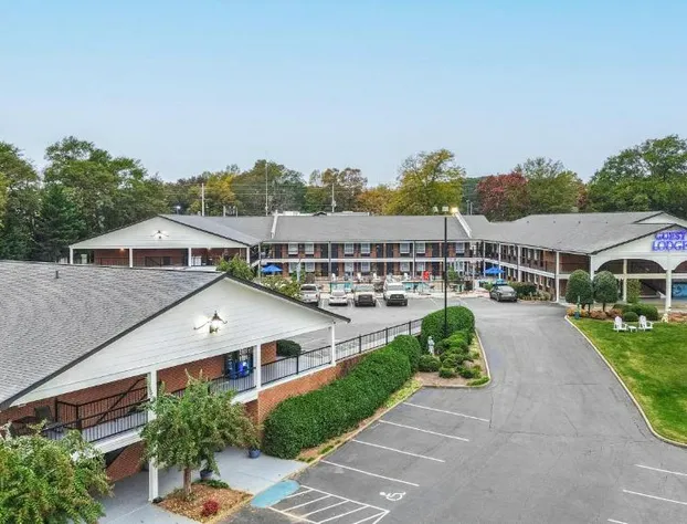 The Guest Lodge Gainesville hotel detail image 1