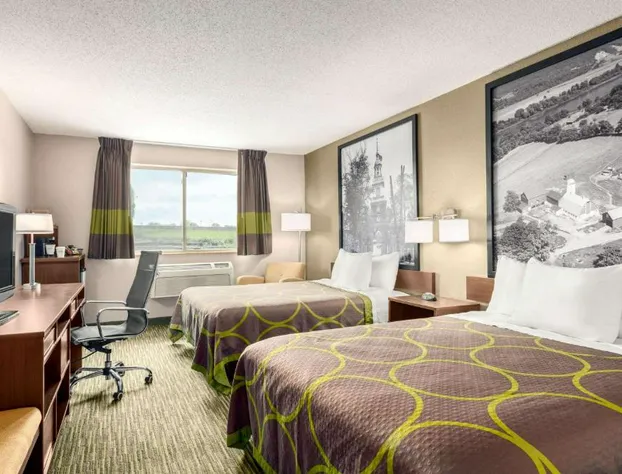 Super 8 by Wyndham Hanover hotel detail image 3