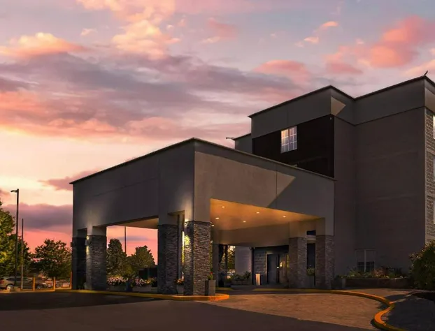 Comfort Inn & Suites Pottstown Eastern Gateway hotel detail image 2