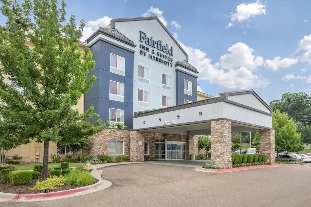 Fairfield Inn & Suites by Marriott Texarkana hotel hero