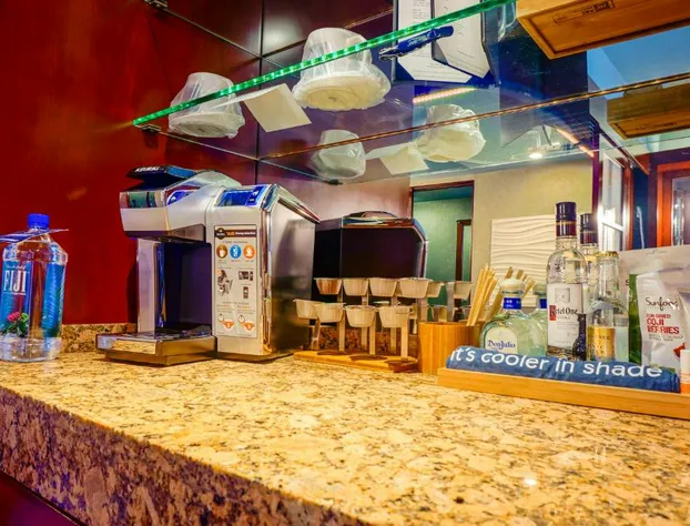 Shade Hotel hotel detail image 2