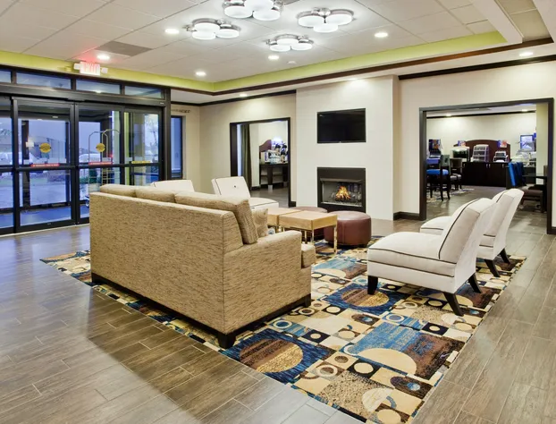 Holiday Inn Express & Suites Buford NE - Lake Lanier by IHG hotel detail image 3