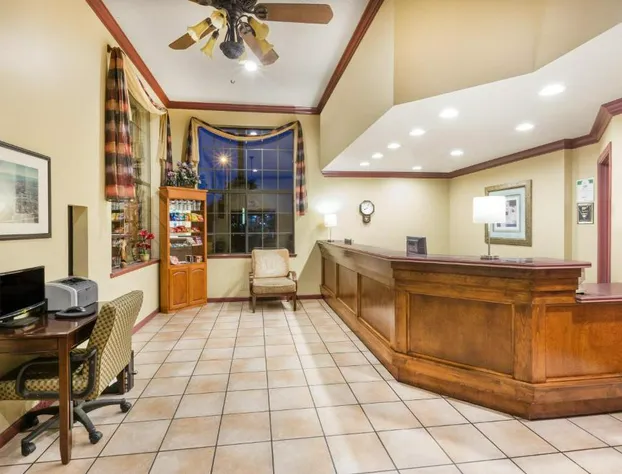 Super 8 by Wyndham Corning hotel detail image 2