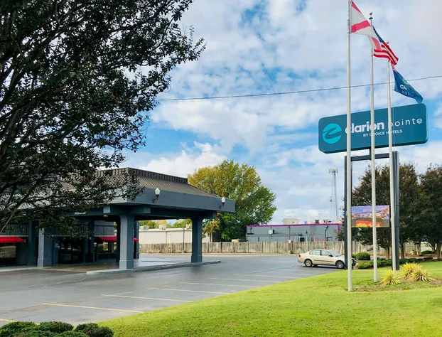 Clarion Pointe Huntsville Research Park hotel detail image 1