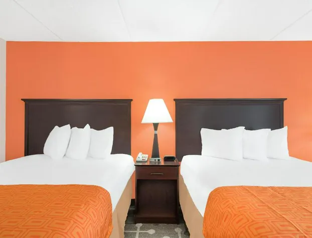 Howard Johnson by Wyndham Saugerties hotel detail image 3