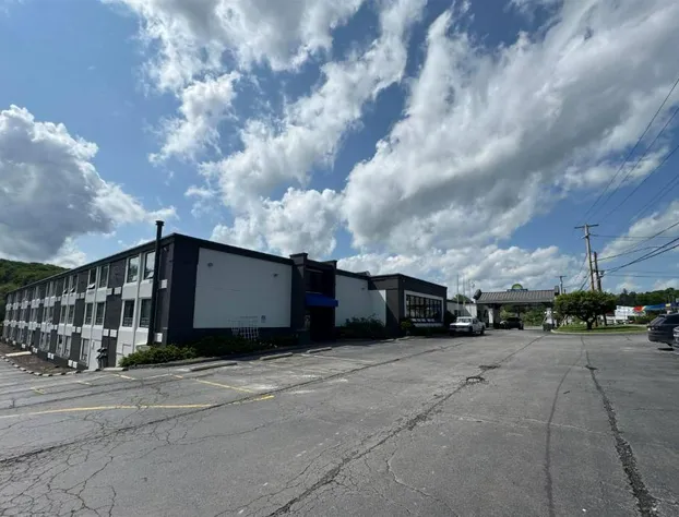 Days Inn by Wyndham Liberty hotel detail image 3