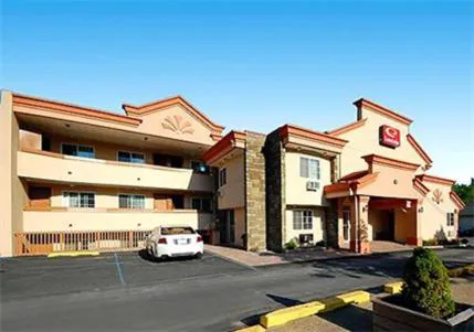 Inn at Monticello hotel hero