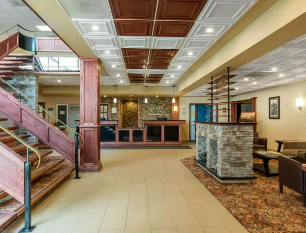 Quality Hotel & Suites hotel detail image 1